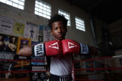 TITLE Boxing USA Boxing Competition Gloves - Elastic -Title Boxing Store ACGESRD 5