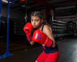 TITLE Boxing Throwback 1998 Anniversary Bag Glove 37 TITLE Boxing Throwback 1998 Anniversary Bag Glove -Title Boxing Store AVTFBGRD 1 6acfe24d f7bf 41fd 85f5 d9ce627e2578