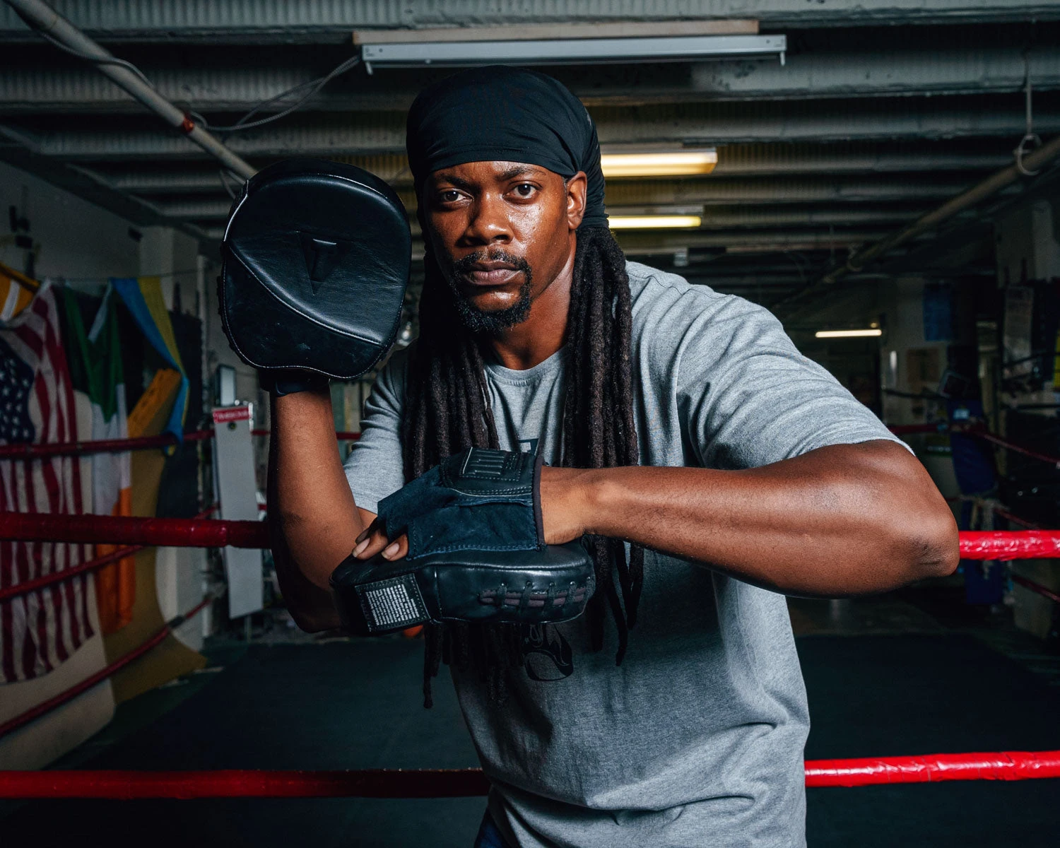 TITLE Black Blitz Micro Mitts 8 TITLE Black Blitz Micro Mitts - Image 8