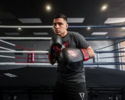 TITLE Classic Shredded Boxing Gloves -Title Boxing Store CABG10BKRD 2