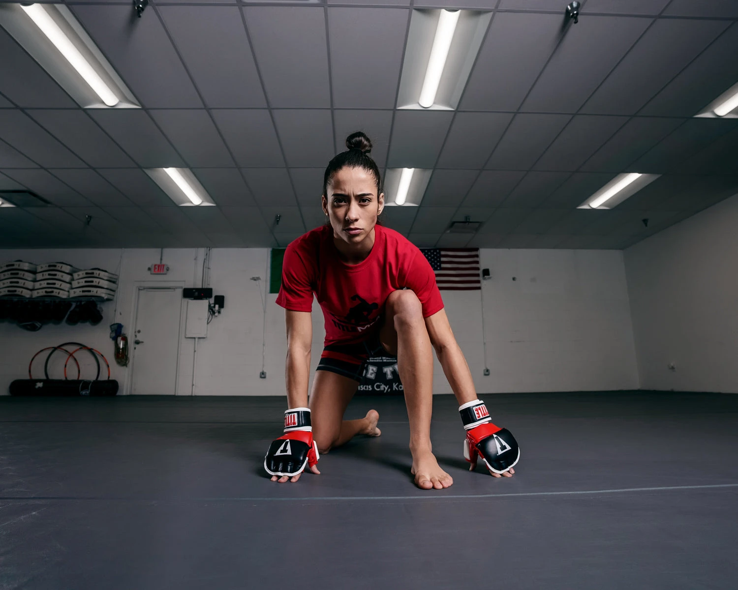 TITLE Classic Wristwrap Heavy Bag Gloves 6 TITLE Classic Wristwrap Heavy Bag Gloves - Image 6