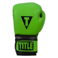 TITLE Boxing Dauntless Training Gloves 31 TITLE Boxing Dauntless Training Gloves -Title Boxing Store DNTTG GN BK 3