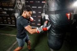 TITLE Boxing Gel Rush Bag Gloves -Title Boxing Store GRSHBGBKGRRD 2