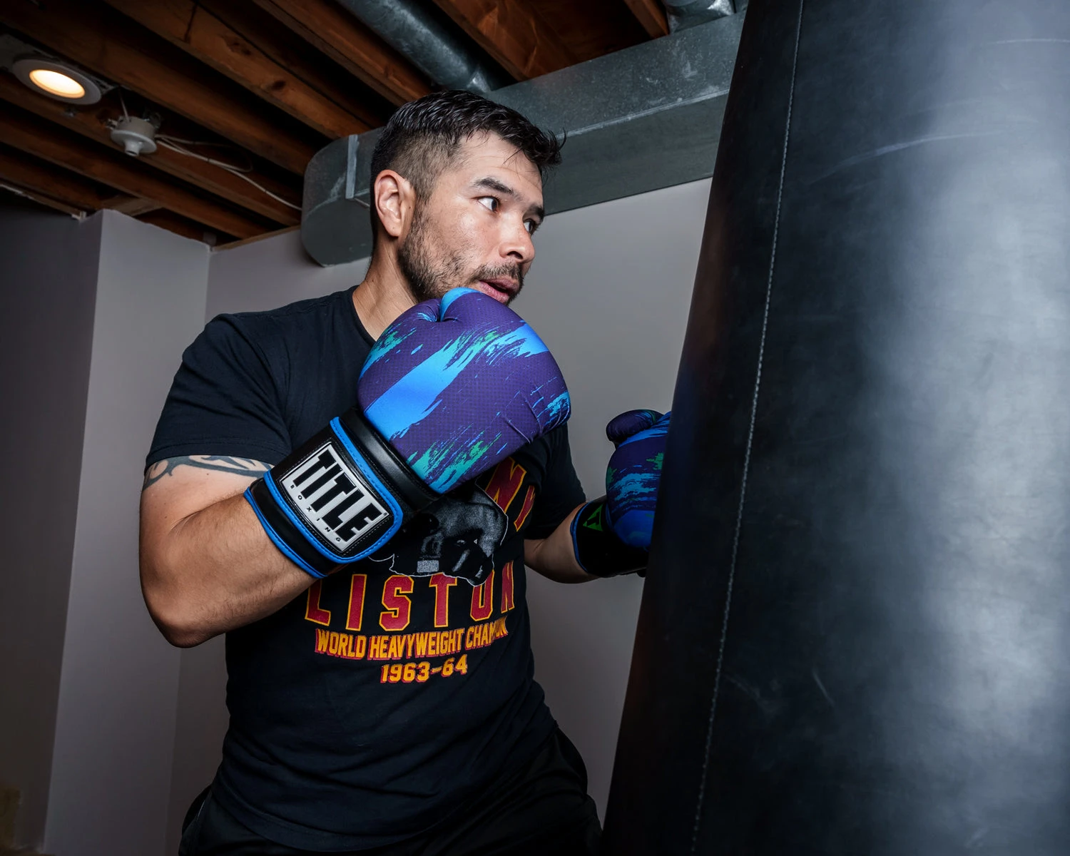 TITLE Boxing Infused Foam Electric Bag Gloves 7 TITLE Boxing Infused Foam Electric Bag Gloves - Image 7