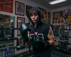 TITLE Boxing Old School Leather Bag Gloves 2.0 25 TITLE Boxing Old School Leather Bag Gloves 2.0 -Title Boxing Store OSLBG2BK 4 4