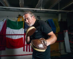 TITLE Boxing Retro Old School Punch Mitts -Title Boxing Store ROSPMBR 3