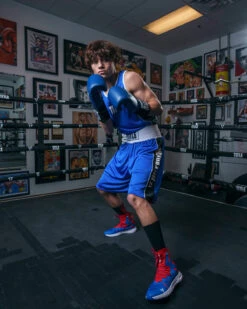 TITLE Boxing Stinger Reversible Amateur Boxing Set 23 TITLE Boxing Stinger Reversible Amateur Boxing Set -Title Boxing Store RTABS10BL 1 f0ffa16f 0ddb 48ef 85b0 bdd0ba0cfcfc