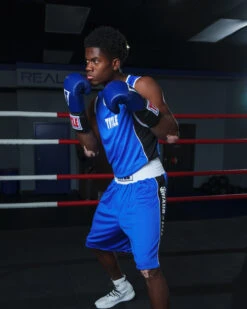 TITLE Boxing Stinger Reversible Amateur Boxing Set 27 TITLE Boxing Stinger Reversible Amateur Boxing Set -Title Boxing Store RTABS10BL 2