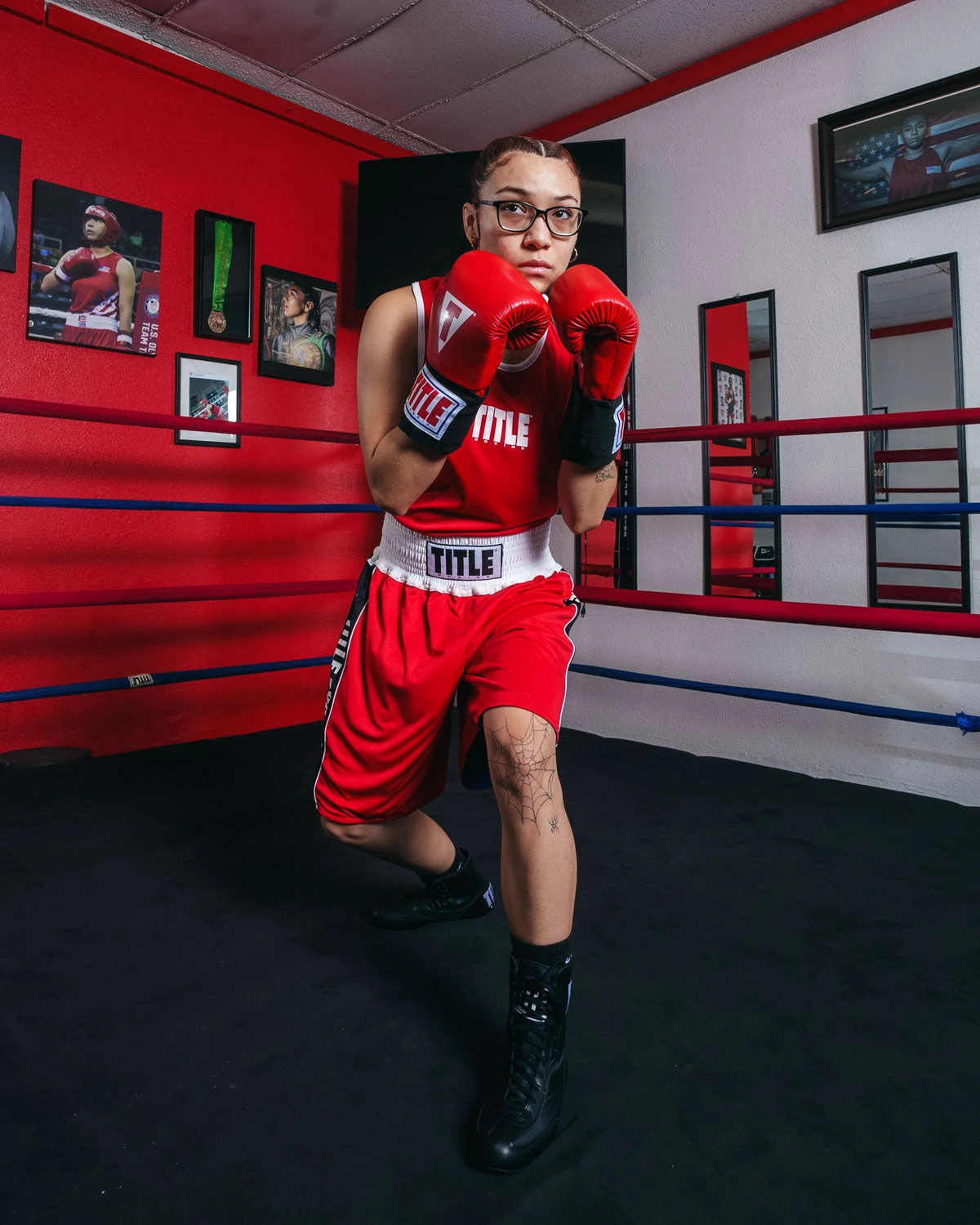 TITLE Boxing Stinger Reversible Amateur Boxing Set 2 TITLE Boxing Stinger Reversible Amateur Boxing Set - Image 2