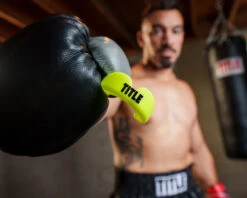 TITLE Boxing Super Shield X2 Mouthguard 30 TITLE Boxing Super Shield X2 Mouthguard -Title Boxing Store SMP2NE