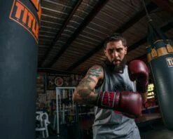 TITLE Boxing Sugar Ray Leonard Throwback Leather Bag Gloves -Title Boxing Store SRLTLBGMR 4