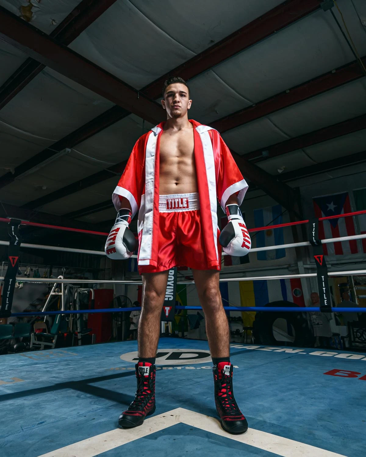 TITLE Boxing Fingertip Robe 18 TITLE Boxing Fingertip Robe - Image 18