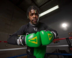 WBC By TITLE Boxing Sparring Gloves 30 WBC By TITLE Boxing Sparring Gloves -Title Boxing Store WBCSGGNBK 3