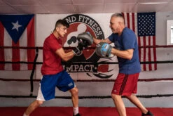 TITLE Boxing Air Pocket Technology Punch Mitts 16 TITLE Boxing Air Pocket Technology Punch Mitts -Title Boxing Store airmt 1