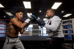 Fighting Freedom Leather Focus Mitts -Title Boxing Store flfm2 bk bl 1