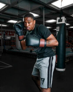 TITLE Boxing Honorary Bag Gloves 23 TITLE Boxing Honorary Bag Gloves -Title Boxing Store gosbg bk bnl 2 1 1