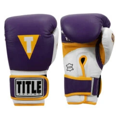 TITLE Boxing Gel World V2T Bag Gloves 22 TITLE Boxing Gel World V2T Bag Gloves -Title Boxing Store gtwbgv2t pr wh gd 01