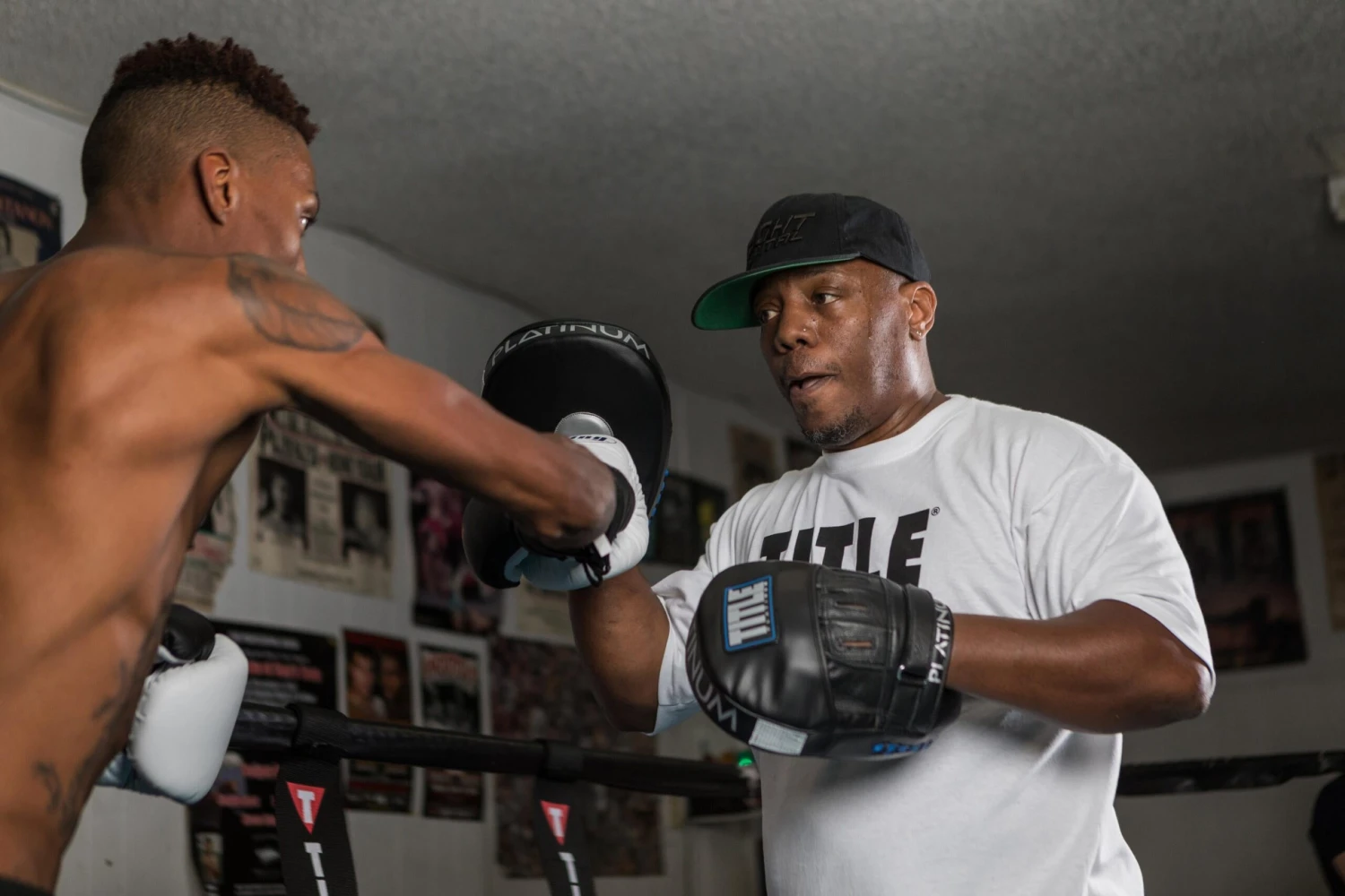 TITLE Platinum Punch Mitts 2.0 - Black/Silver Curved Genuine Leather Coaching Pads 2 TITLE Platinum Punch Mitts 2.0 - Black/Silver Curved Genuine Leather Coaching Pads - Image 2